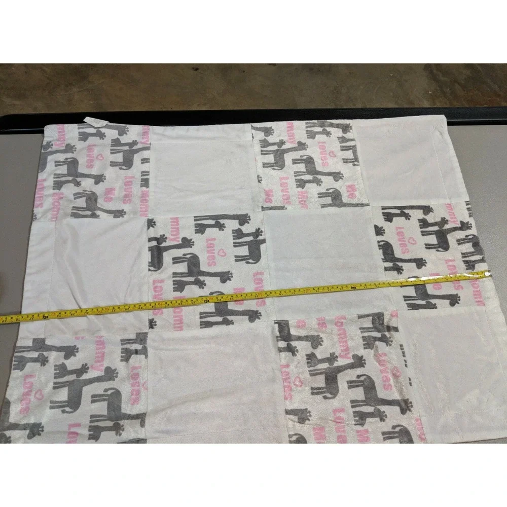 Baby Blanket Mommy Loves Me Giraffes Pink Off White SL‎ Home Fashions Inc
